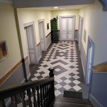 Chez Jeanne A La Gruber Apartment